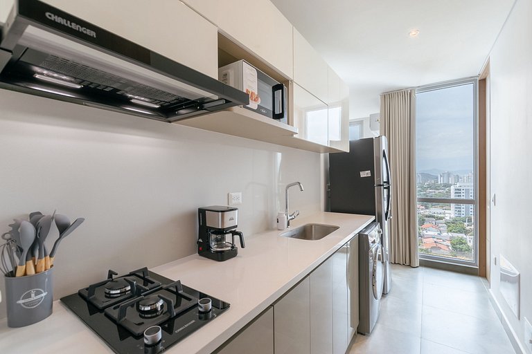 Suite avec vue sur la ville et les montagnes