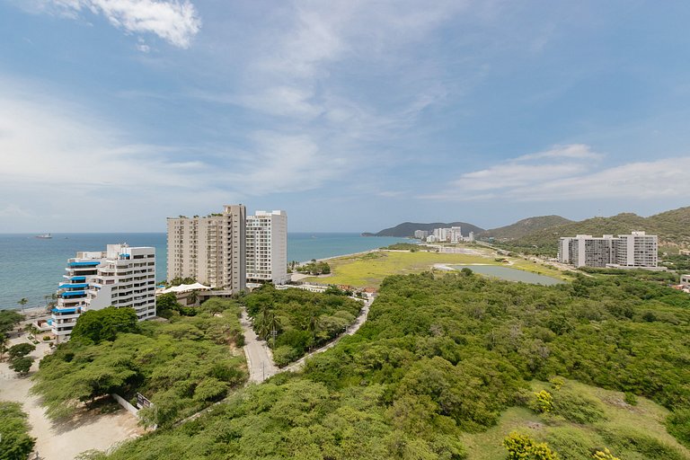 Appartement avec jacuzzi privé face à la mer