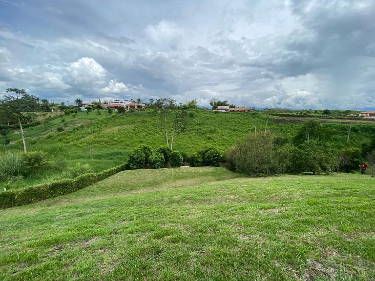 U-GO Spectacular House with Mountain View